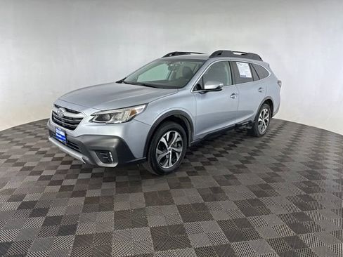 Used 2020 Subaru Outback Limited AWD/4WD image 5