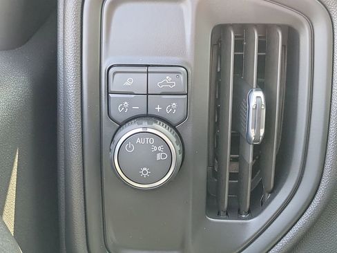Used 2026 Chevrolet Silverado 1500 W/T w/ WT Safety Package RWD image 13