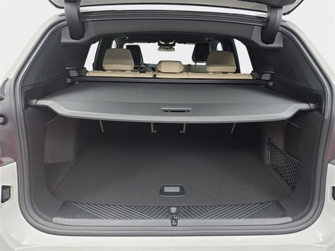 New 2026 BMW X3 xDrive30 w/ Premium Package image 12