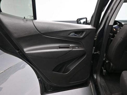 Used 2020 Chevrolet Equinox LT FWD image 23