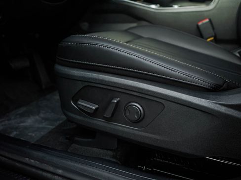 New 2026 Kia Sorento EX image 21