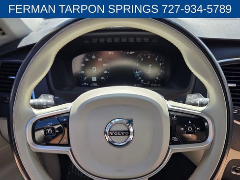 Used 2020 Volvo XC90 T6 Momentum AWD/4WD image 18