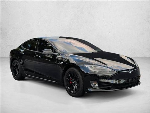 Used 2018 Tesla Model S 75D AWD/4WD image 3