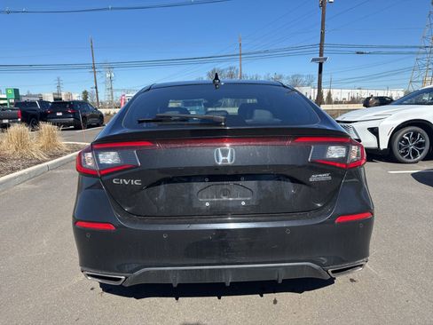 Used 2023 Honda Civic Sport Touring image 5