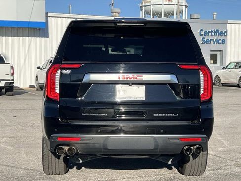 Used 2023 GMC Yukon Denali image 6