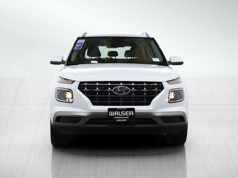Certified 2026 Hyundai Venue SEL image 8