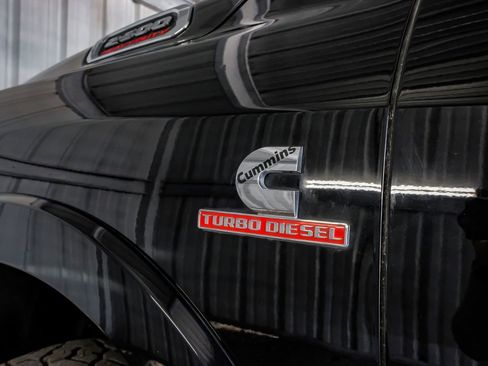 Used 2023 RAM 2500 Limited image 55