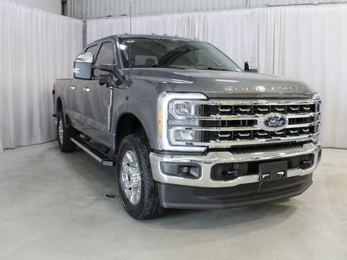 New 2026 Ford F350 Lariat w/ Chrome Package AWD/4WD image 38