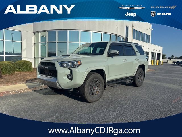 Used 2023 Toyota 4Runner TRD Off-Road Premium w/ Moonroof Package AWD/4WD image 1