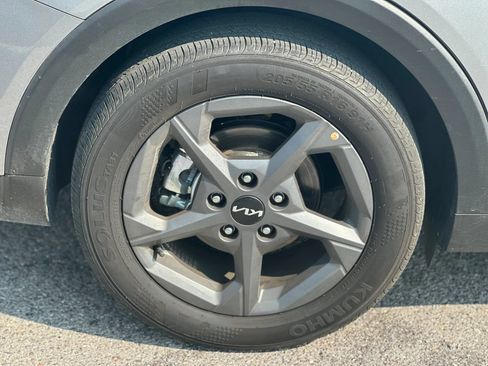 Used 2025 Kia K4 FWD image 25