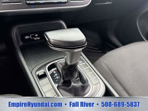 Used 2024 Hyundai Kona SEL AWD/4WD image 23