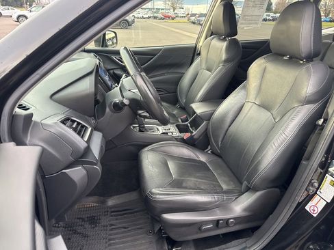 Used 2019 Subaru Forester Limited image 10