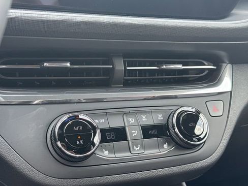 New 2026 Buick Envista Sport Touring w/ Convenience I Package FWD image 18