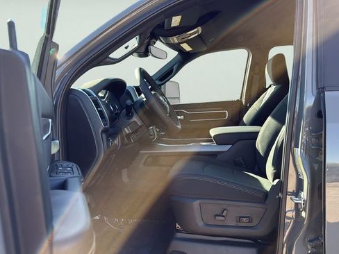 New 2026 RAM 2500 Big Horn AWD/4WD image 17