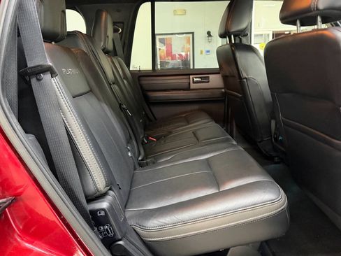 Used 2016 Ford Expedition Platinum AWD/4WD image 17