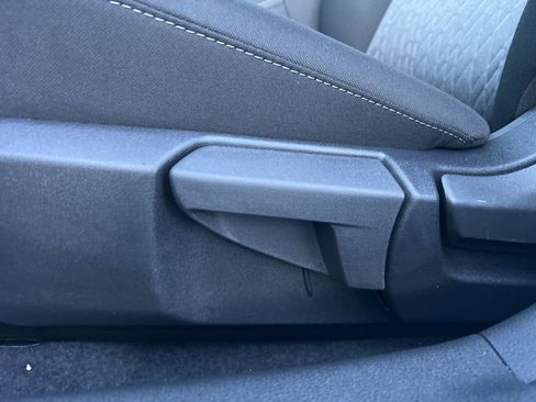 New 2026 Nissan Sentra SV w/ SV Convenience Package FWD image 22