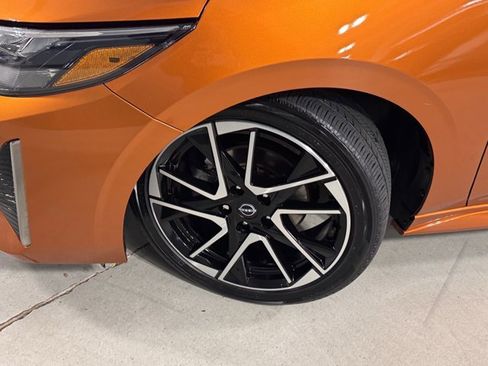 Used 2024 Nissan Sentra SR w/ SR Premium Package image 38