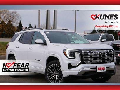 New 2026 GMC Terrain Denali w/ LPO, Black Badging Package