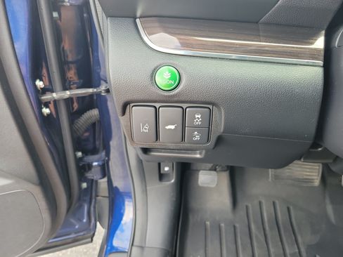 Used 2016 Honda CR-V Touring image 27