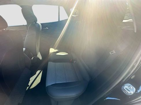 Used 2025 Chevrolet Trax LT w/ Driver Confidence Package image 30