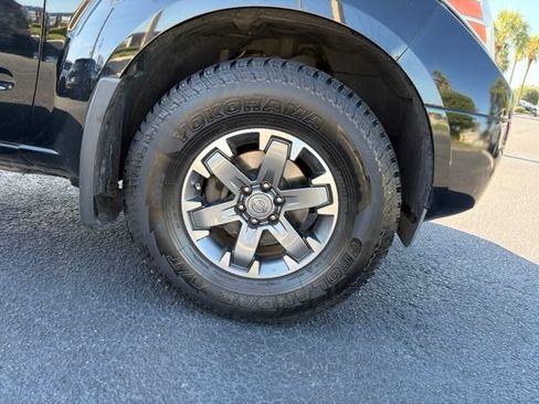 Used 2014 Nissan Frontier PRO-4X w/ Pro-4x Luxury Package AWD/4WD image 8