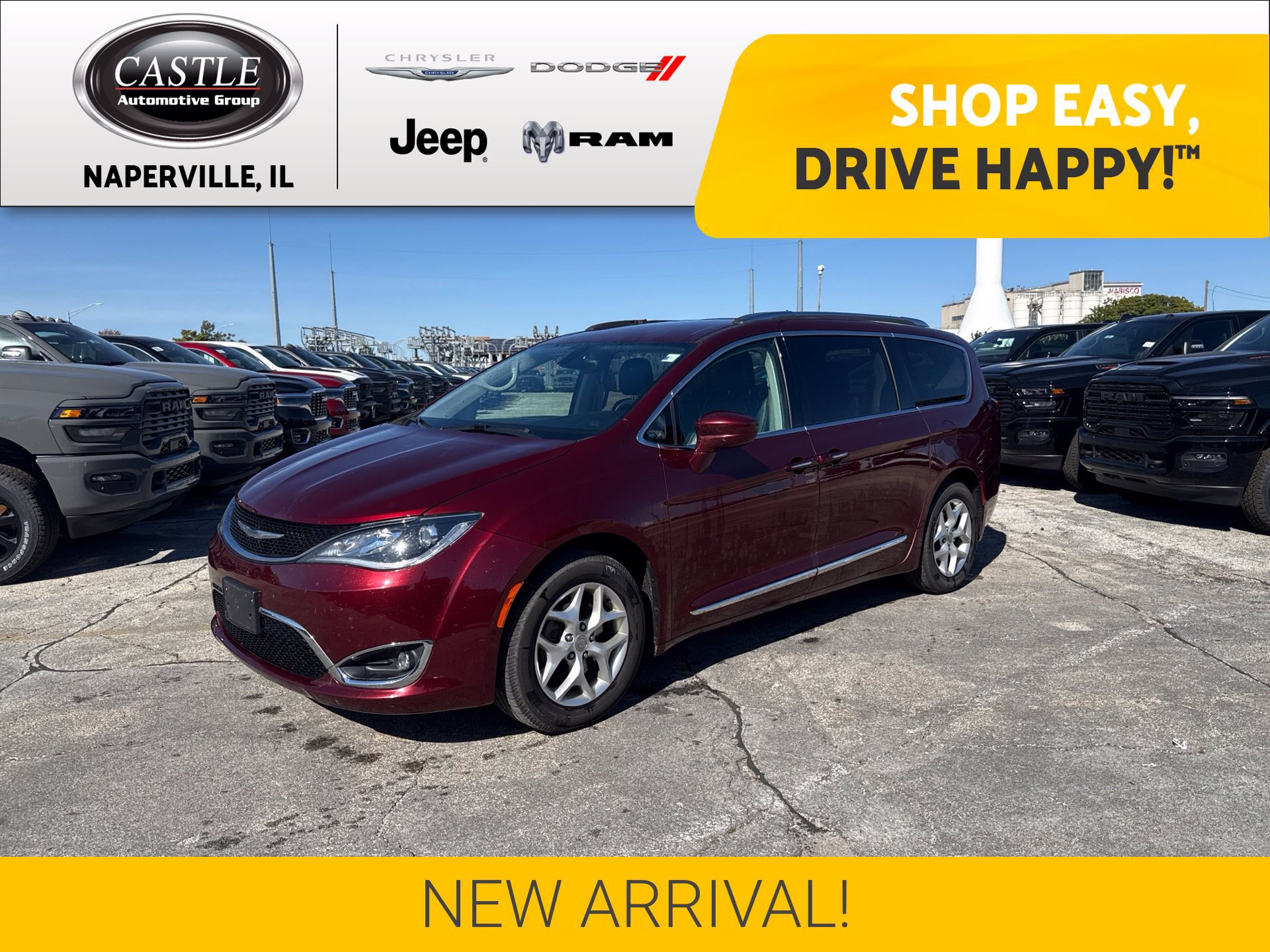 Used 2017 Chrysler Pacifica Touring-L Plus FWD image 1