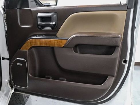 Used 2017 GMC Sierra 1500 SLT w/ SLT Premium Package image 37