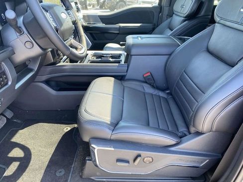 New 2026 Ford F250 Platinum AWD/4WD image 13