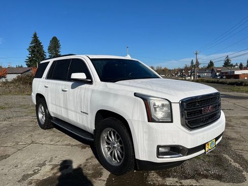 Used 2018 GMC Yukon SLT image 16