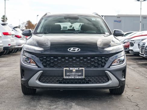Used 2022 Hyundai Kona SEL w/ Convenience Package image 2