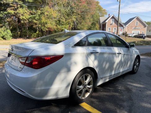 Used 2011 Hyundai Sonata Limited image 5
