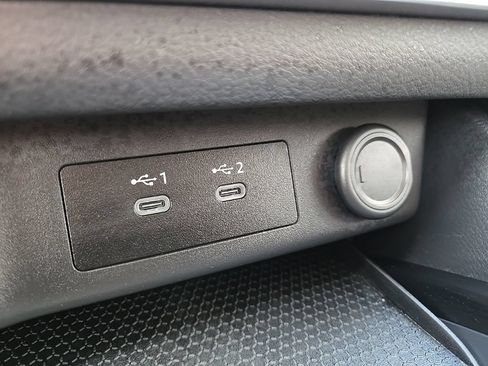 Used 2026 Nissan Rogue SV FWD image 59