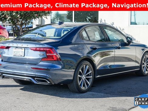 Used 2022 Volvo S60 B5 Momentum image 6