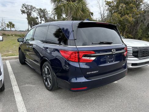 Used 2024 Honda Odyssey Elite image 8