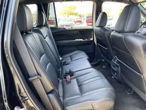 Certified 2023 Honda Passport TrailSport image 28