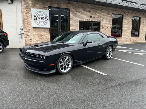 Used 2022 Dodge Challenger GT image 1
