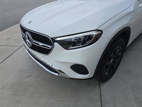 Certified 2024 Mercedes-Benz GLC 300 4MATIC image 11