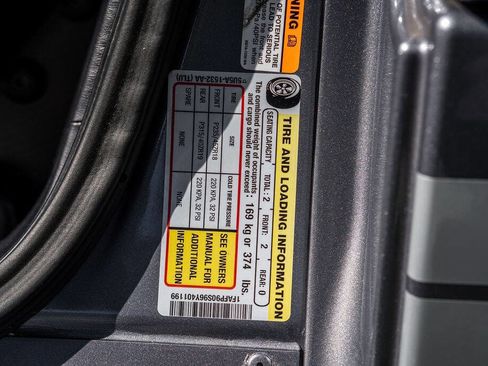 Used 2006 Ford GT image 74