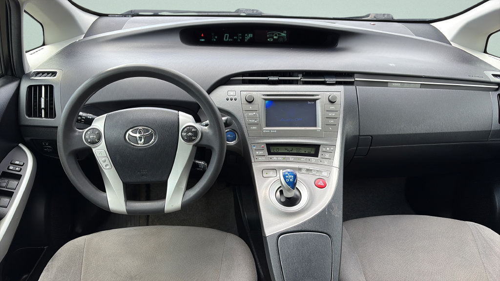 Used 2014 Toyota Prius Three FWD image 11
