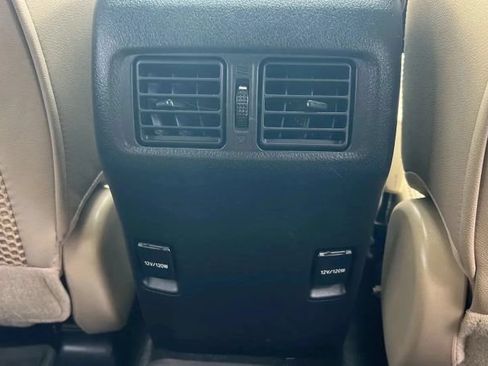 Used 2018 Toyota 4Runner SR5 Premium AWD/4WD image 8