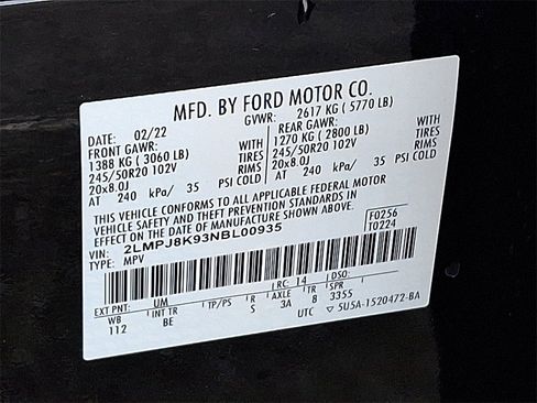 Used 2022 Lincoln Nautilus Reserve w/ Monochromatic Package image 27