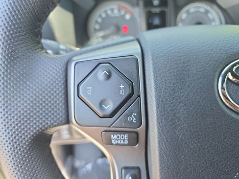 Used 2023 Toyota Tacoma TRD Sport w/ Technology Package AWD/4WD image 16