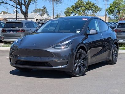 Used 2025 Tesla Model Y Long Range