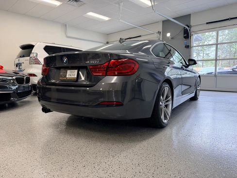 Used 2019 BMW 430i Coupe w/ Convenience Package image 10