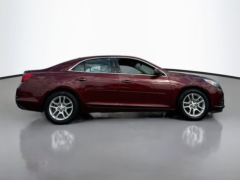 Used 2016 Chevrolet Malibu LT w/ Power Convenience Package FWD image 8