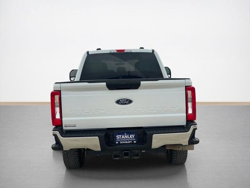 Used 2024 Ford F250 XLT w/ FX4 Off-Road Package image 6