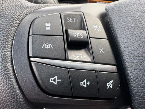Used 2020 Ford Explorer Limited AWD/4WD image 18