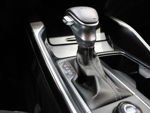 Used 2021 Kia Sorento LX image 35