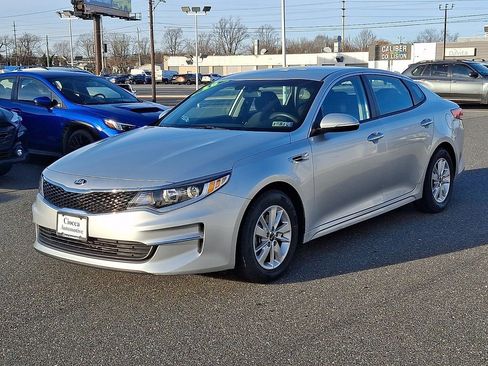 Used 2018 Kia Optima LX image 6