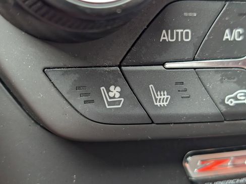 Used 2017 Chevrolet Corvette Z06 image 17